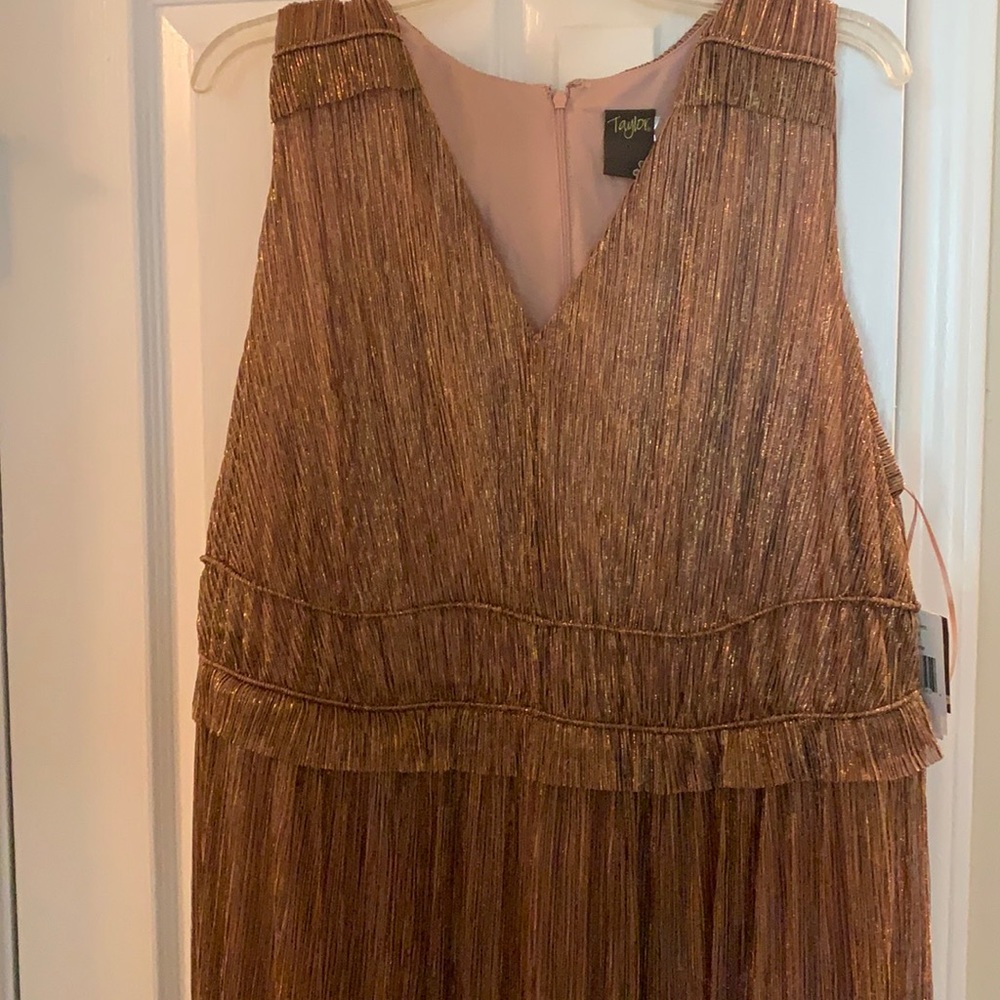 Women’s plus size dress